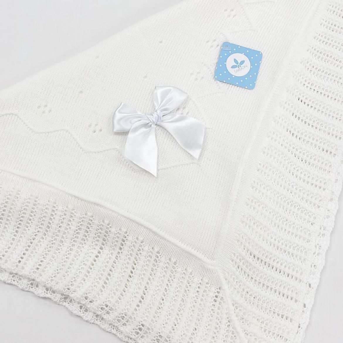 Picture of Sardon Cream Knit Bow Blanket