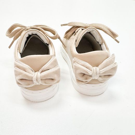 Picture of Borboleta Girls Sara Nude Trainers with Velvet Bow