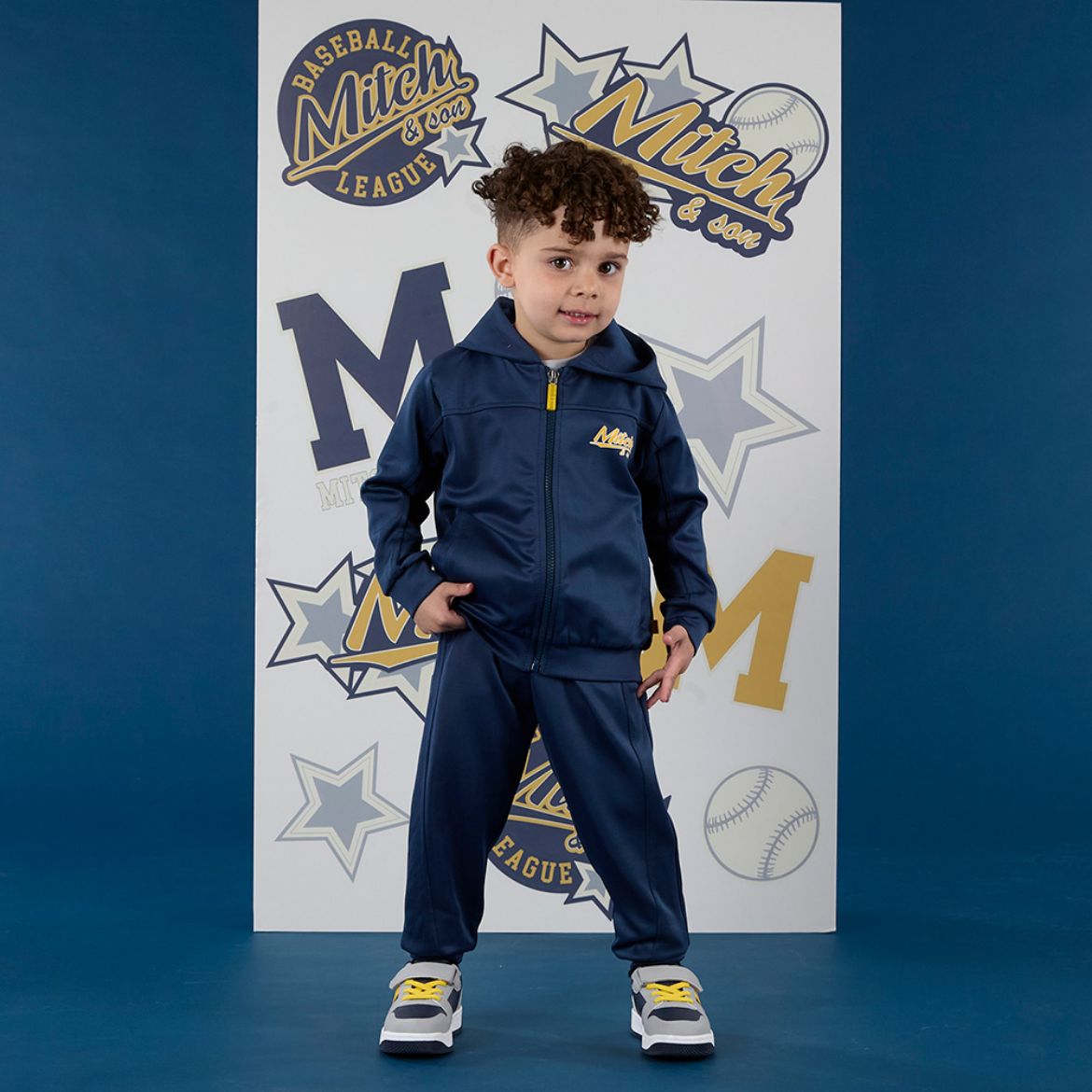 Picture of Mitch & Son Kev Navy Knitted Poly Zipper Tracksuit